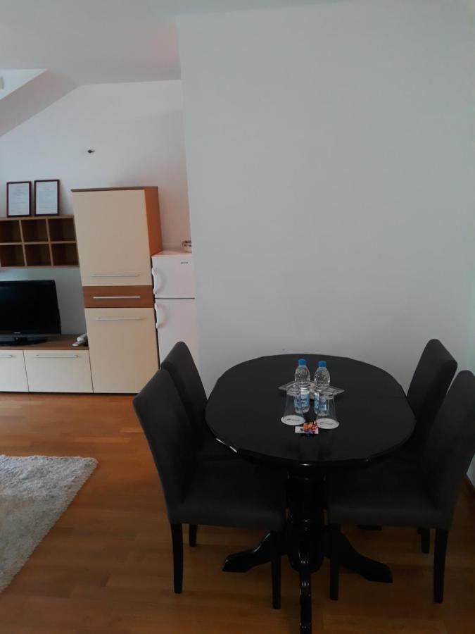 Apartman Romansa Apartment Vrnjacka Banja Luaran gambar