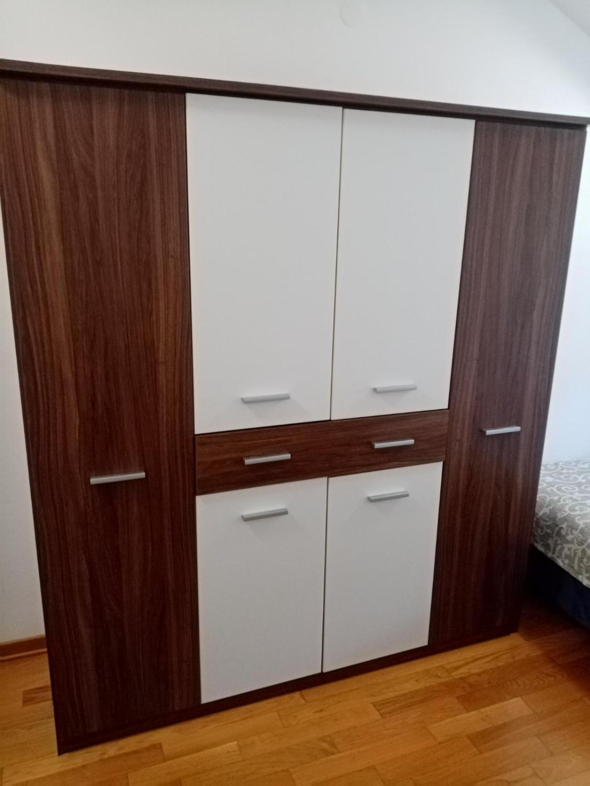 Apartman Romansa Apartment Vrnjacka Banja Bilik gambar